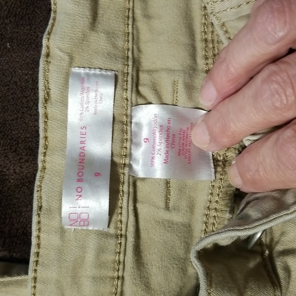 Skinny Khaki Leggings Size 9: A - Picture 2 of 4